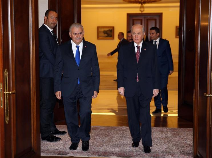 Anayasa konusunda uzlaşmaya az kaldı