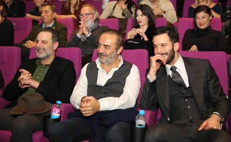 Görümce filminin setinde evlenme teklifi