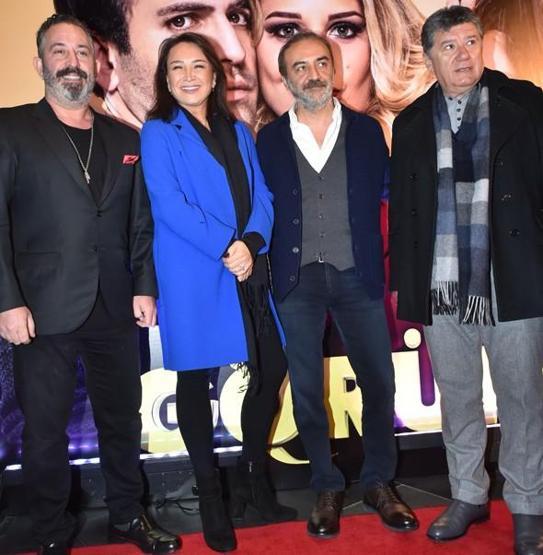 Görümce filminin setinde evlenme teklifi