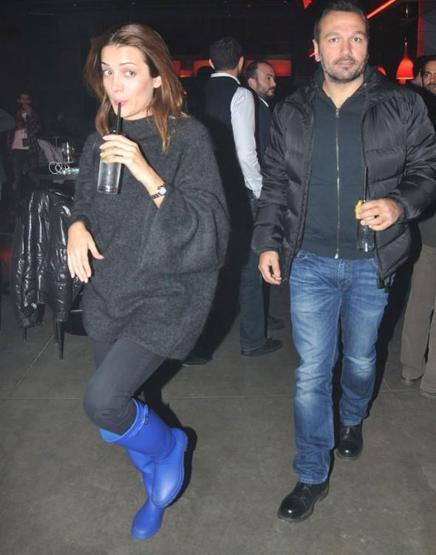 Ali Sunal ile İrem Sak aşk mı yaşıyor
