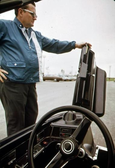 1970lerde yapılıp depoya atılmış elektrikli otomobiller