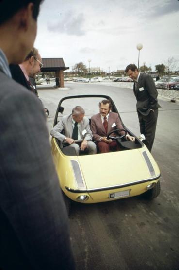 1970lerde yapılıp depoya atılmış elektrikli otomobiller