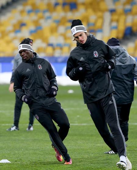 Dinamo Kiev - Beşiktaş maçı bugün başlayacak yarın bitecek