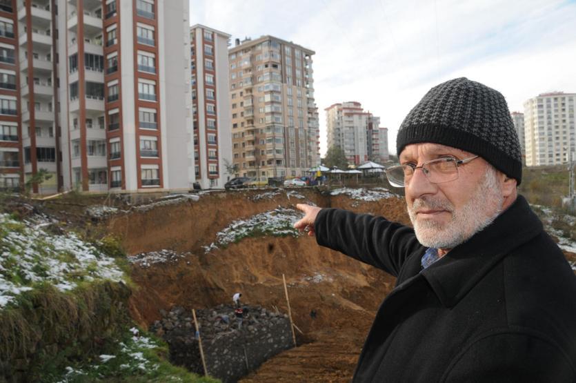 Belediye boşaltın dedi, bina sakinleri oturmakta kararlı