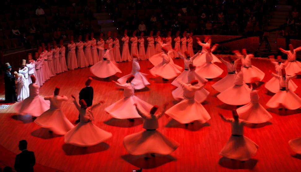 Mevlana 743. ölüm yıldönümünde sema gösterisi ile anıldı