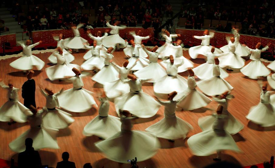 Mevlana 743. ölüm yıldönümünde sema gösterisi ile anıldı