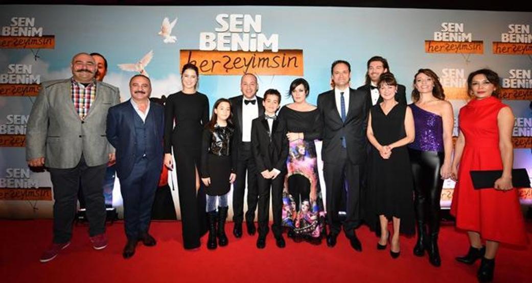 Cem Yılmaz Ahu Yağtu ile evlenecek mi