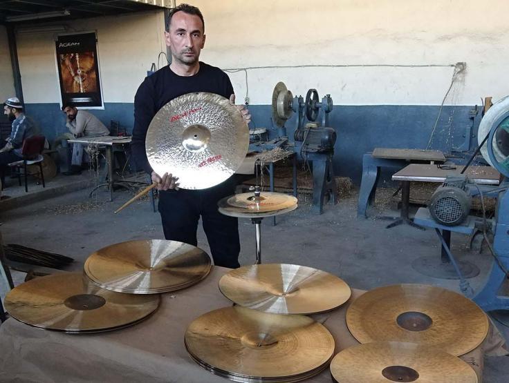 Ünlü müzik gruplarının zilleri Edirneden gidiyor