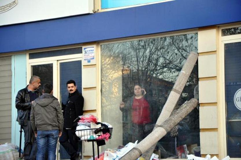 FETÖden mühürlenen Kimse Yok Mu Derneğinde yağmaya 40 gözaltı