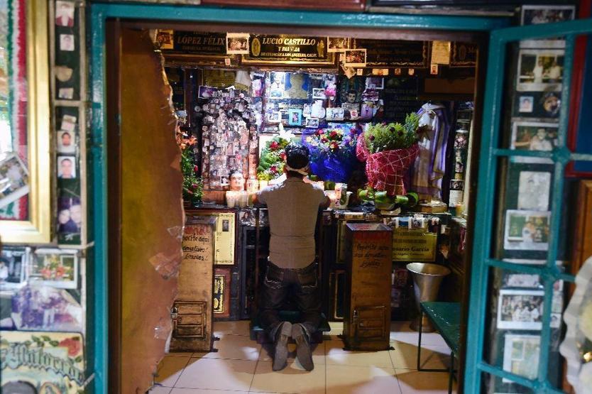 Meksikalı uyuşturucu baronlarının milyon dolarlık mezarları
