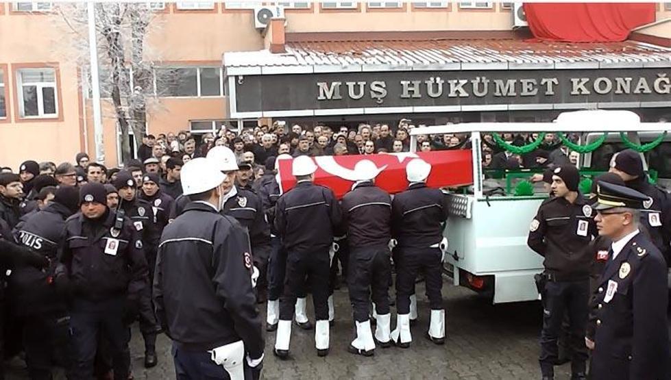 Beşiktaş şehitleri uğurlanıyor