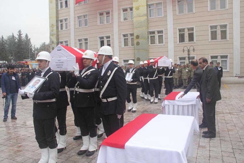 Beşiktaş şehitleri uğurlanıyor