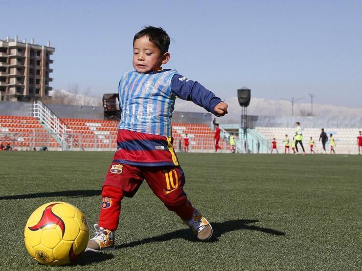 Messi ile Afgan hayranı Murtaza buluştu