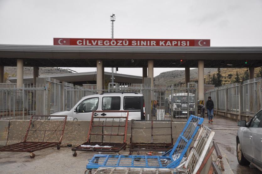 Cilvegözü Sınır Kapısı kapatıldı, Halepten göç bekleniyor