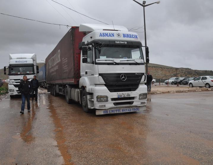 Cilvegözü Sınır Kapısı kapatıldı, Halepten göç bekleniyor