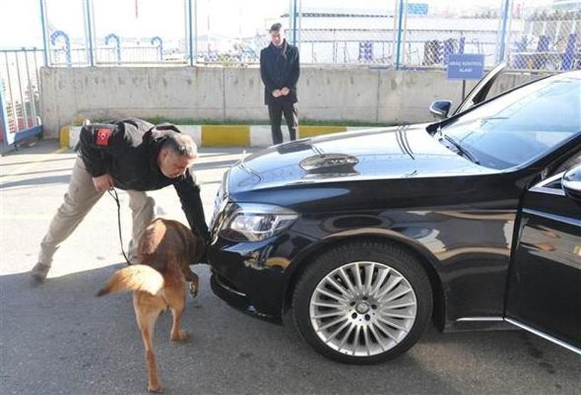 Cumhurbaşkanı Erdoğan, Emir Al Saniyi havaalanında karşıladı