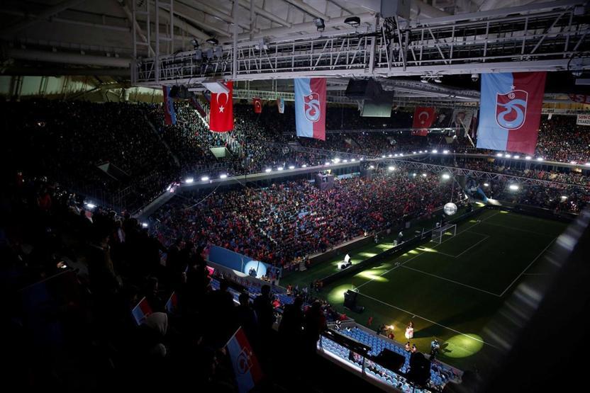 Trabzonsporun yeni stadı açıldı