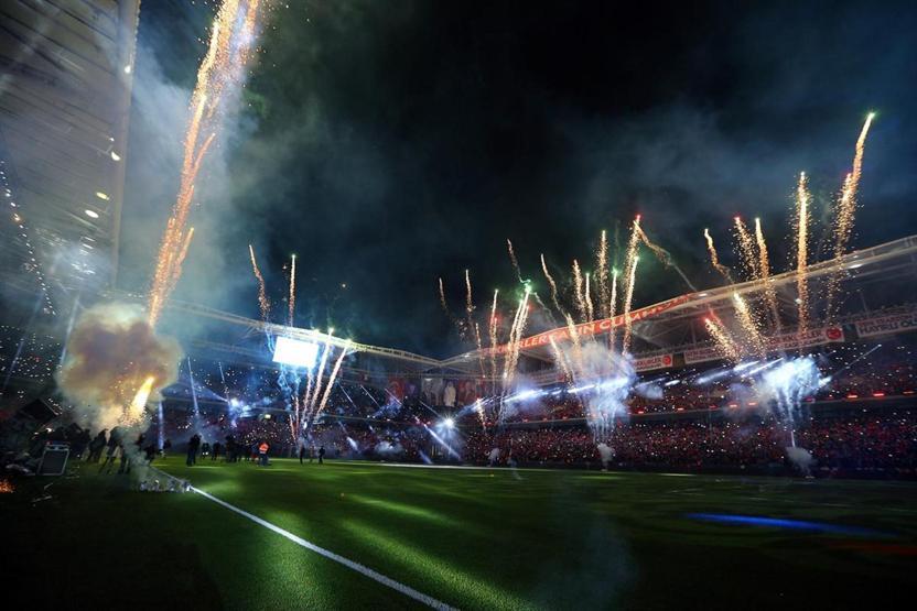 Trabzonsporun yeni stadı açıldı
