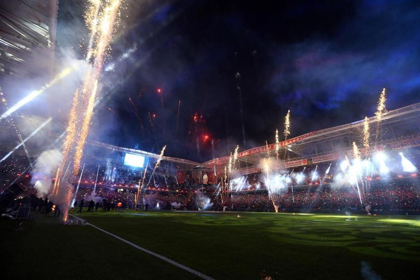 Trabzonsporun yeni stadı açıldı