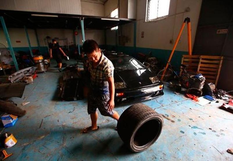İki Çinli genç 4 yılda Lamborghini otomobil yaptı