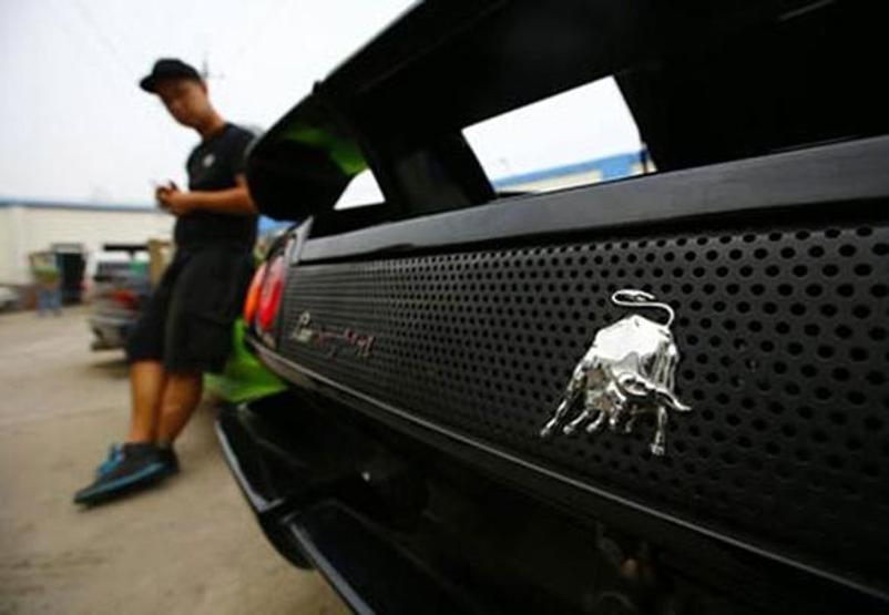 İki Çinli genç 4 yılda Lamborghini otomobil yaptı