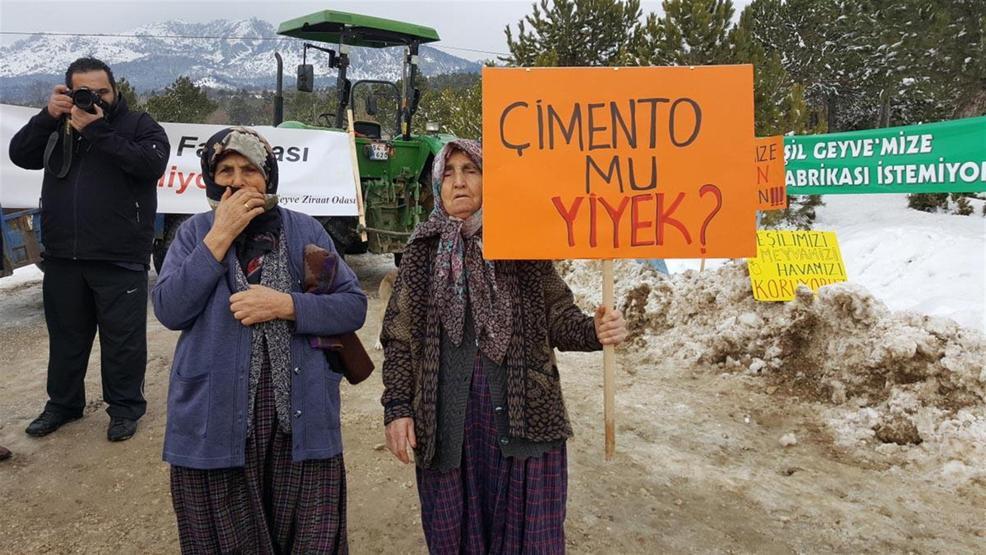 Sakaryada çimento fabrikası isyanı
