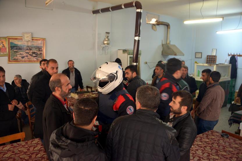 Adanada 300 polisle huzur operasyonu