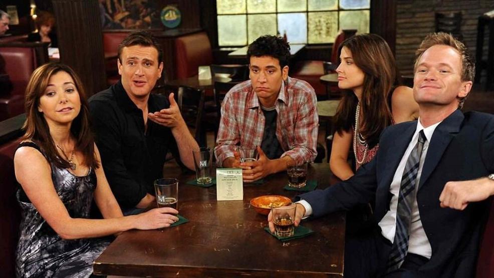 How I Met Your Father geliyor