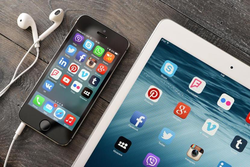Facebookta başkalarını izlemek mutsuzlaştırıyor