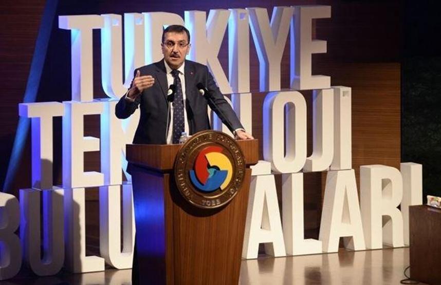 Yeşil pasaport dağıtımları yakında başlıyor