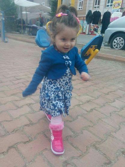 Kızı 9 aydır komada olan bir annenin feryadı: Kızıma noldu