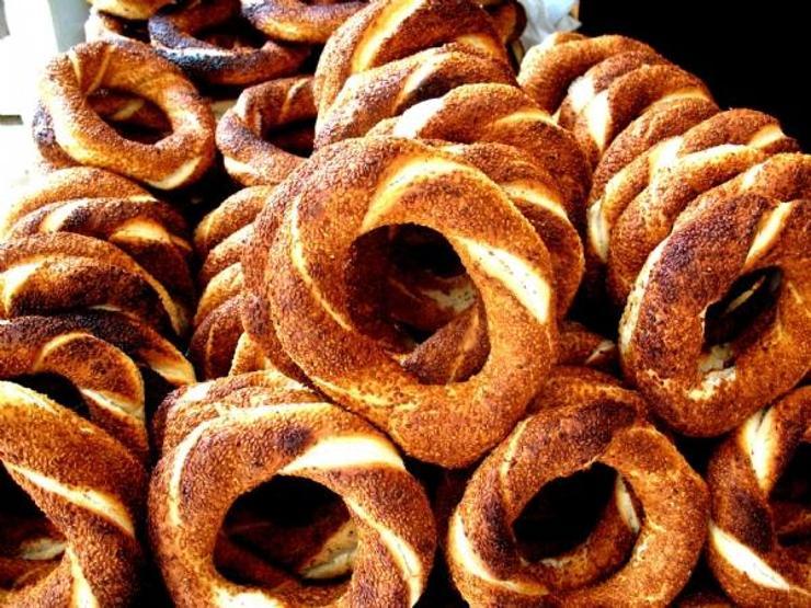 İstanbulu yiyorum gözlerim kapalı