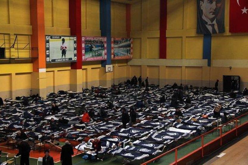 Ünlü dolandırıcının oğlu sokaklarda yaşıyor
