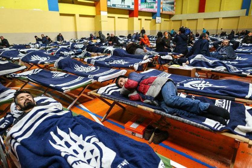 Ünlü dolandırıcının oğlu sokaklarda yaşıyor