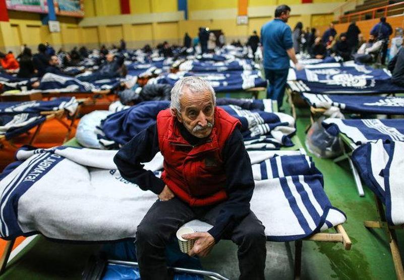 Ünlü dolandırıcının oğlu sokaklarda yaşıyor