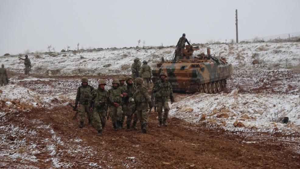 El Babdaki Fırat Kalkanı Operasyonundan ilk kareler