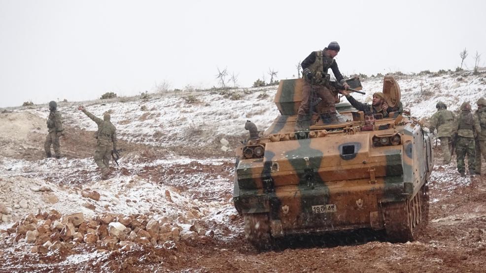 El Babdaki Fırat Kalkanı Operasyonundan ilk kareler