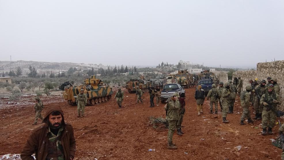 El Babdaki Fırat Kalkanı Operasyonundan ilk kareler