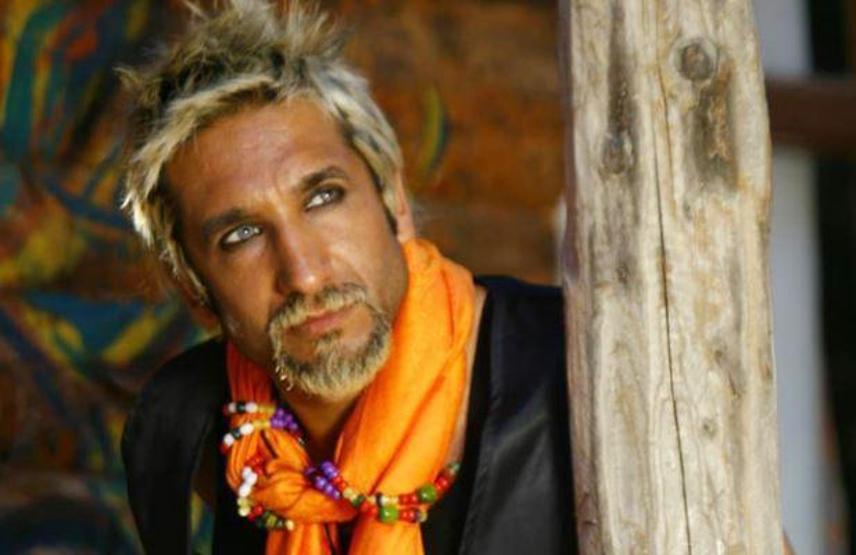 Survivordan elendi, soluğu kutsal topraklarda aldı