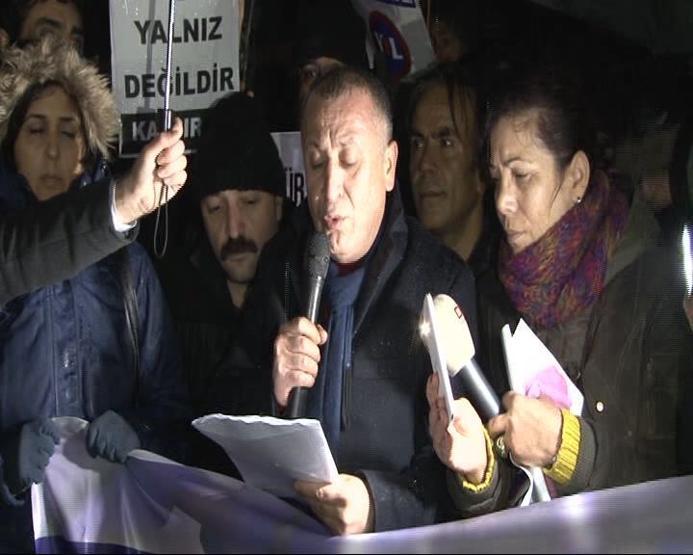 Yol TVnin kapatılması protesto edildi