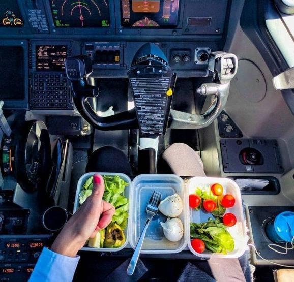 Selfie kraliçesi kadın pilot
