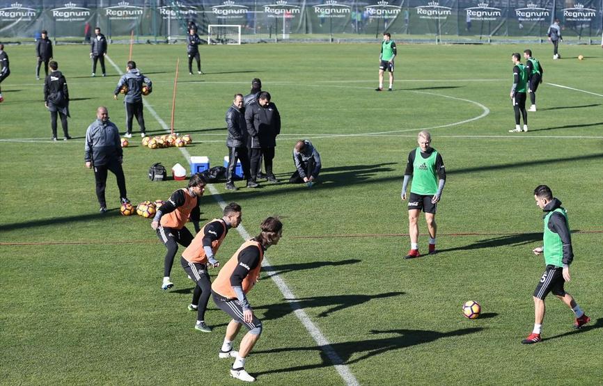 Beşiktaş antrenmanında çocuk sesleri