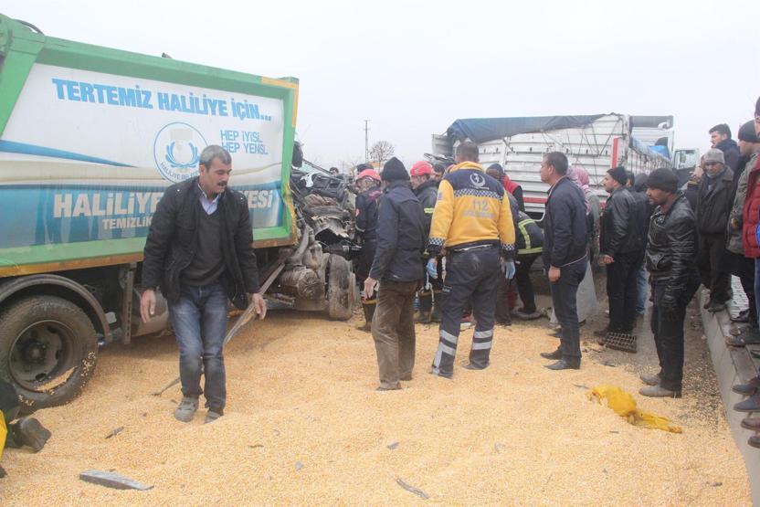 Mısırların arasında kazada kopan kolunu aradılar