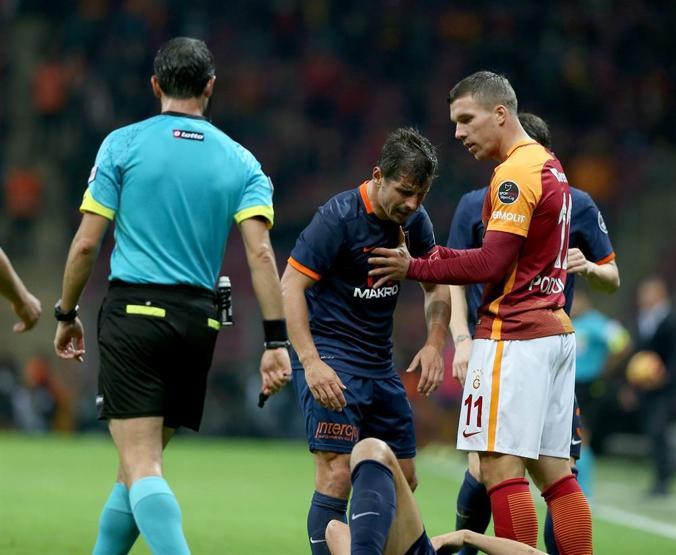 Emre Belözoğlu: Bugünlere gelmemde en büyük vesile Galatasaraydır