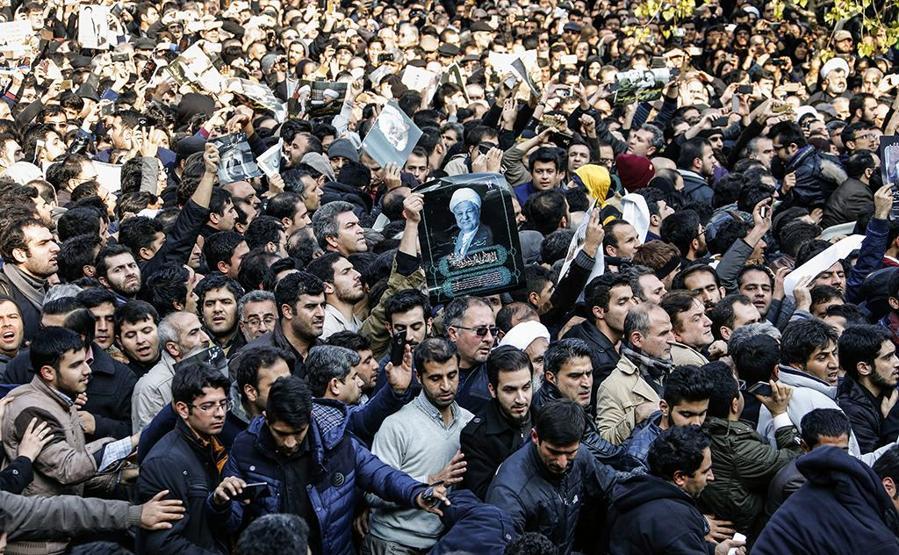 İranda muhalif öfke Rafsancinin cenazesinde patladı