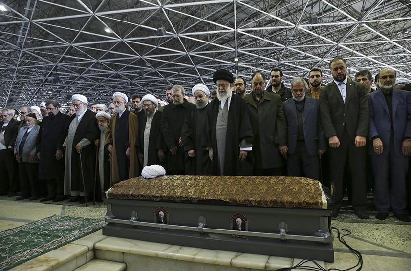 İranda muhalif öfke Rafsancinin cenazesinde patladı
