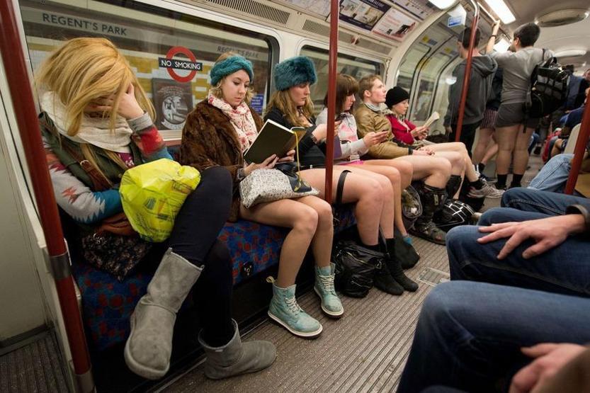 Pantolonsuz Metro Yolculuğu Londraya da sıçradı