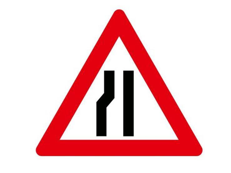 Trafikteki tehlike uyarı işaretleri ve anlamları
