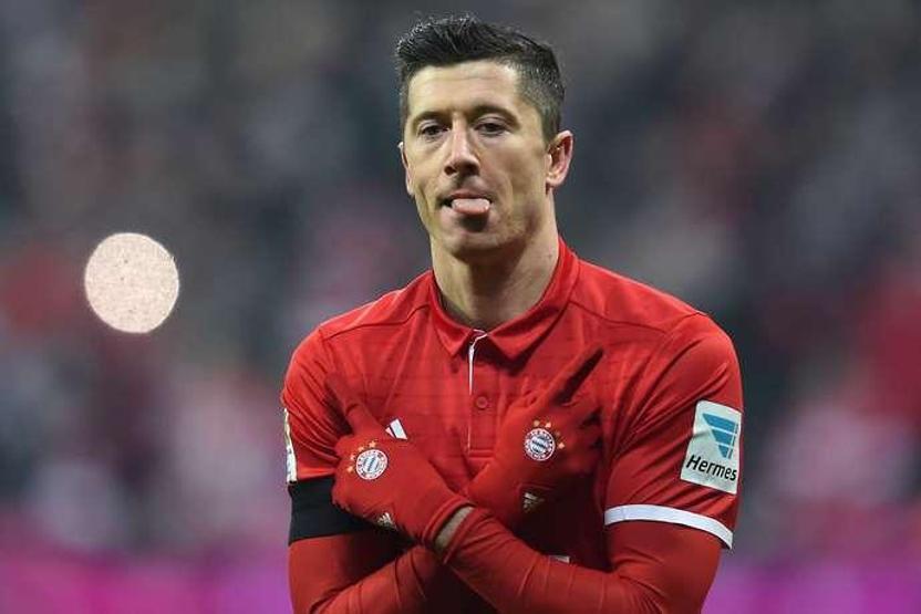Lewandowski bu kez Bayern Münihe gol attı