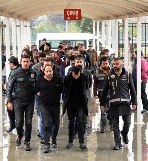 Eş zamanlı baskında 28 gözaltı